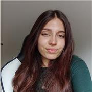 Buenas!😊 Imparto clases de lengua, historias, filosofía.... según las necesidades del alumno. 
Soy una chica responsable y con mucha paciencia, a la que le gusta enseñar.