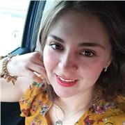 Maestra con 10 años de experiencia en temas periodísticos y redacción profesional
