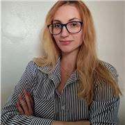 Experienced English Teacher with over 5 years of experience