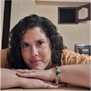 Profesional con experiencia en la carrera de Literatura.