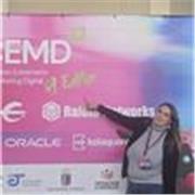 Consultora de Inteligencia Artificial especializada en IA generativa, ChatGPT, Gemini y automatización. Imparto clases online.