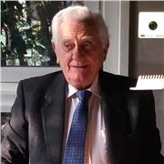 Conosco la lingua italiana e posso aiutarvi a migliorare il vostro modo di esprimervi