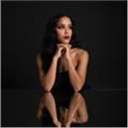 Profesora paciente y dedicada, clases personalizadas para principiantes y conversación.