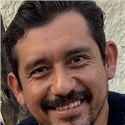 Profesor de Diseño Gráfico y Branding para Emprendedores | Crea tu Marca desde Cero