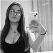 Chica estudiante de bachillerato , se enseñar cualquier materia 