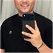 Profesor de apoyo escolar para niños en matemáticas, y física