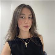 Experienced, native English speaker tutor, grew up in United States and London, with a tailored approach to each student