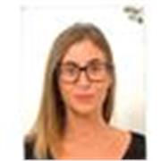 Licenciada en historia del arte, apasionada de la pedagogía, vivo en el centro de Valencia y me ofrezco para dar apoyo a niñ@s.