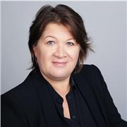 Prof de comptabilité avec 20 ans d'expérience professionnelle en entreprise