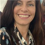 I give lessons tailored to your level and academic, professional or personal needs.