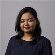 Dedicated and experienced English teacher for people learning it as their second language, using simple and enjoyable lessons.