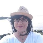 Hi, I can teach English and learn your language at the same time, let's teach eachother