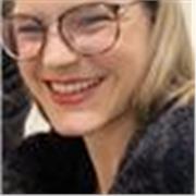 Studentessa di giurisprudenza al terzo anno offre ripetizioni a ragazzi dalle scuole elementari alle scuole superiori. Le materie di cui sono disposta a dare ripetizioni sono lingue (inglese, spagnolo e tedesco tutte certificate B2), matematica di base, i