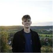 Chemie-Tutor, der für alle Klassenstufen Nachhilfe anbietet