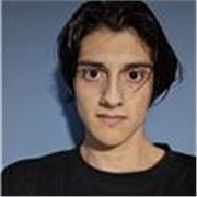 Estudiante de ingeniería da clases a alumnos hasta enseñanza media