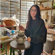 Studentessa con esperienza pregressa offre lezioni e supporto nello studio per bambini e ragazzi delle scuole medie, biennio liceo artistico