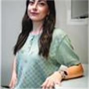 Graduada en Psicología, con Máster y Diplomas de Cursos certificados, ofreciendo clases a todas las edades. 