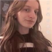 Etudiante en licence de psychologie, je peux aider dans les langues ou les matières en général (niveau primaire/collège/lycée)