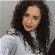 Soy una persona dinámica, que le apasiona enseñar, con mucha paciencia. Apoyo a primaria