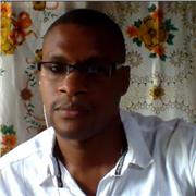 Profesor de inglés con más de 10 años de experiencia en impartir clases para niños, jóvenes y adultos