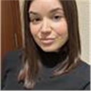 Me considero una persona que ayuda al refuerzo de las materias escolares y además puede motivar y hacer divertido el tiempo.