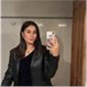 Profesor estudiante de enfermería apta para dar clases de inglés y lengua castellana y catalán a alumnos de primaria y secundaria.