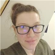 Enseño a tejer con dos agujas y ganchillo.