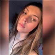 Profesora de Lengua Castellana y Literatura, busca a alumnado que requiera de ayuda para clases particulares en Primaria y ESO