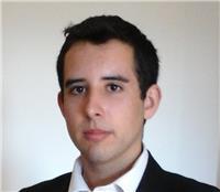 Experto en gestión de empresas, contabilidad, finanzas y productos de intermediación con habilidades docentes