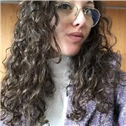 Studentessa in lingue e mediazione per il turismo internazionale offre lezioni online di italiano per stranieri