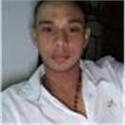 Profesor de administración de empresas busca jóvenes emprendedores