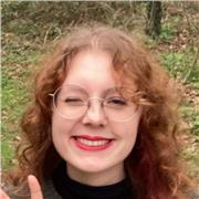 Prof à domicile, spécialisé dans les Lettres/Arts --> lycée/collège 
Anglais --> débutant