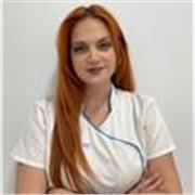 Graduada en óptica y optometría. Me ofrezco para dar clases de ciencias (matemáticas, física, química..).