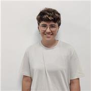 Profesora de piano o lenguaje musical. E incluso las dos