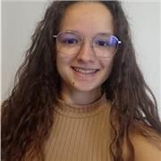 Aide aux devoirs pour des élèves entre la maternelle et la 3ème
