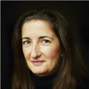 English & Communication Skills Coach in Paris and Milan — Law Graduate with Professional Communications Expertise