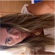 Ma langue maternelle étant le français je suis disposée à vous l’enseigner avec des méthodes simples 