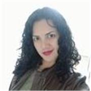 Profesora de emprendimiento e informática con experiencia de trabajo con niños