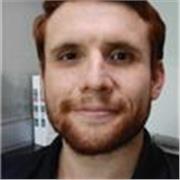 Maestro de español para clases virtuales