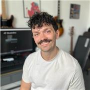 Guitar tutor with proficiency in many styles and 15 years experience