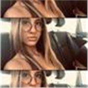 joven de apoyo escolar lengua, lectura y matemáticas, clases para niños de forma presencia