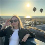 Lavorare nella comunicazione: diventa esperto con una solida base teorica accompagnata da esercitazioni pratiche.