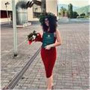 Laureata magistrale in Matematica, offro lezioni private in Matematica e Fisica.