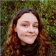 Academic consultant and editor offering English lessons to international students online