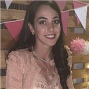 Dottoressa in Economia offre ripetizioni di diritto, economia, matematica, storia e geografia