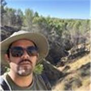 Estudié Ciencias Ambientales, especialista en Restauración Ecológica en un contexto binacional yo dirijo la Educación Ambiental