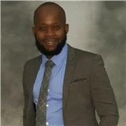 I give private lessons tailored to your level and learning needs with advice on career path and technology stack.
