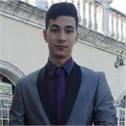 Profesor de Español para extranjeros para todos los niveles, enfocado en mejorar conversación, gramática y pronunciación. 