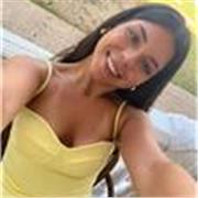 Chica responsable estudiante de magisterio, residente en Gernika, da clases particulares de primaria