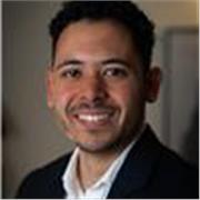 Professeur d'Espagnol. Natif. Trilingue (espagnol, français, anglais). Nombreuses années d'expérience pédagogique. 